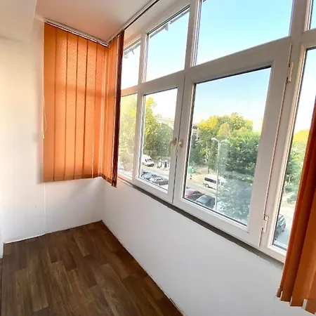 Apartment C By The Sea Constanta